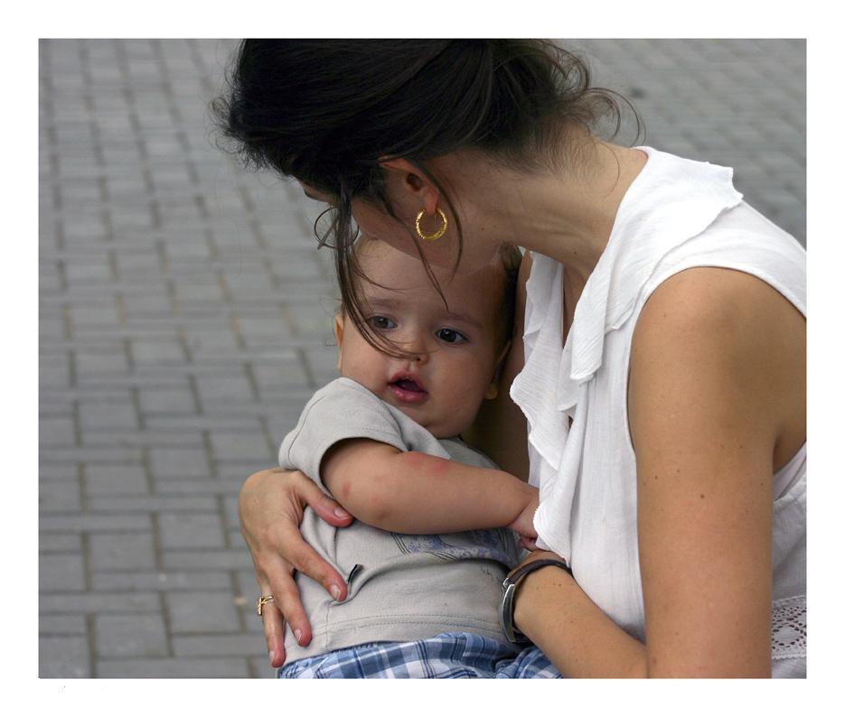 jugar con tu bebé de 2 meses